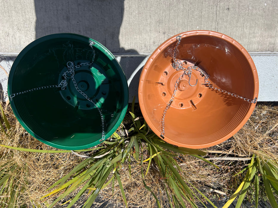 Hanging garden pots