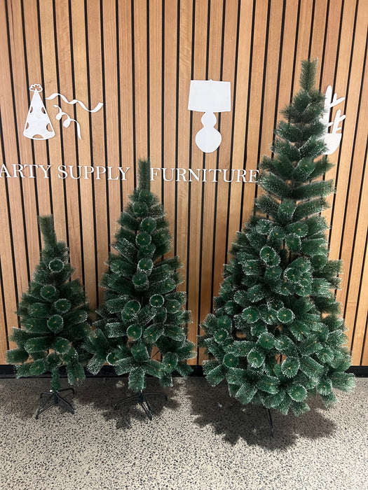 Snow-tipped artificial Christmas tree 6ft – white flocked branches