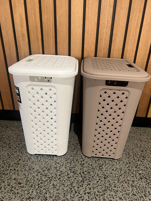 50L Laundry Hamper Basket with Swing Lid – Modern Woven Aerated Plastic Clothes Basket, Strong & Durable Laundry Storage (55cm Tall)