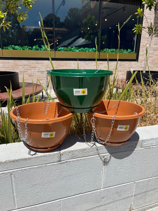 Hanging garden pots